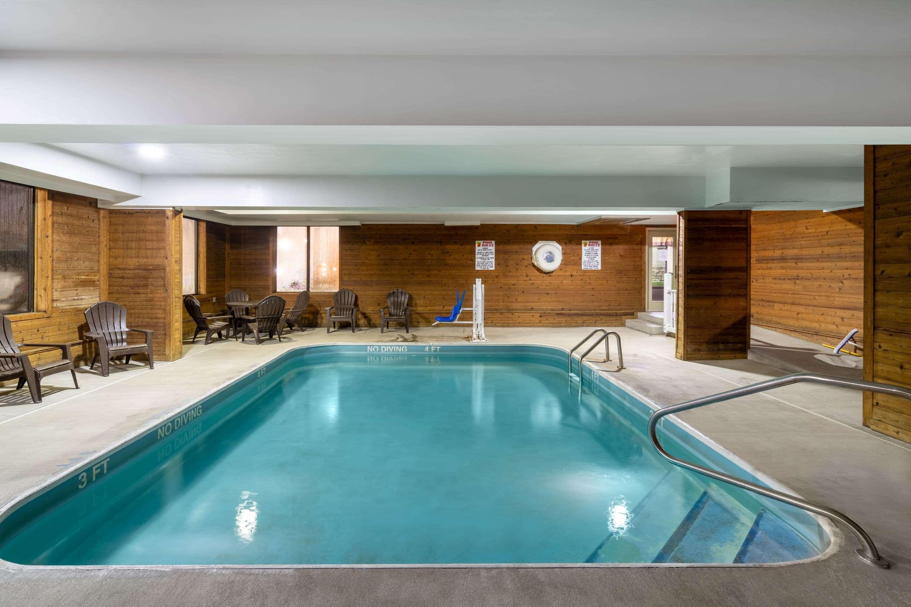 Super 8 By Wyndham Shepherdsville - Louisville South I65 Zewnętrze zdjęcie